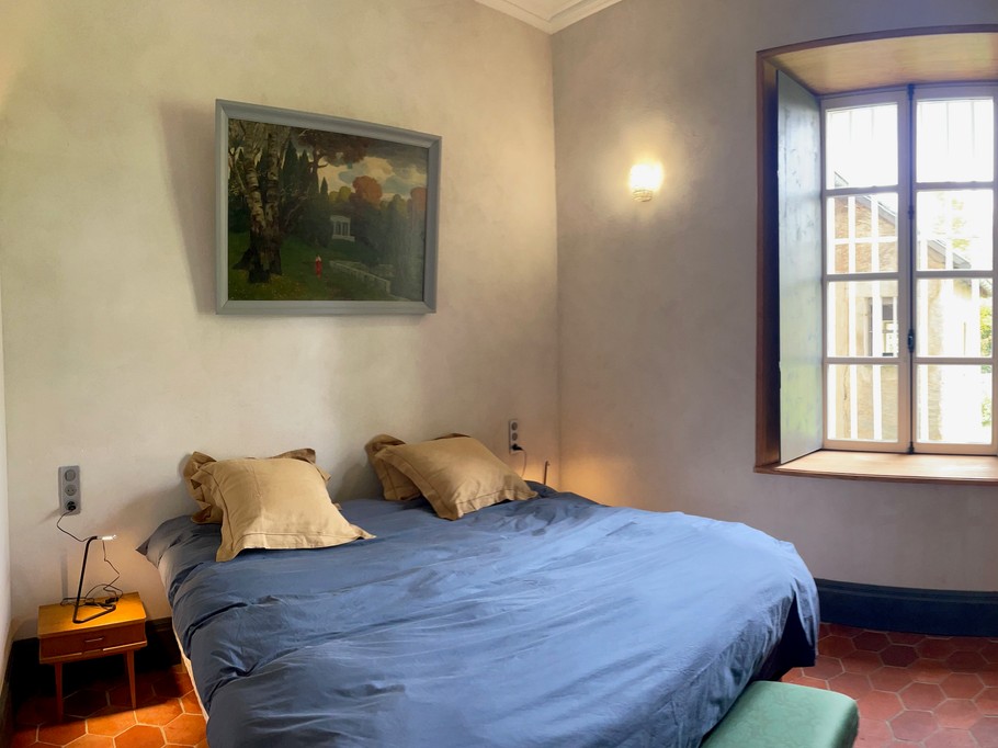 Chambre 1 RDC Marquise Sophie de Frégeville lit 200 x 200 ou 2 lits 100 x 200- Château de Ville au Val