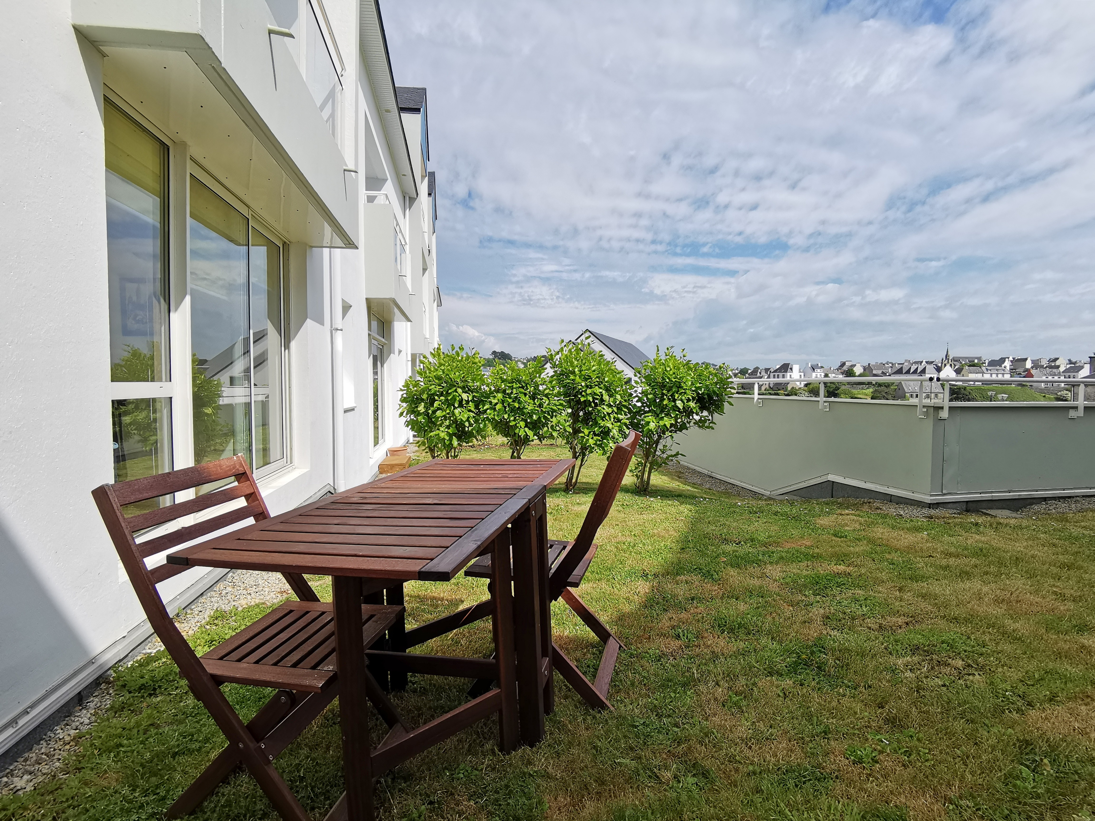 Flat with private garden