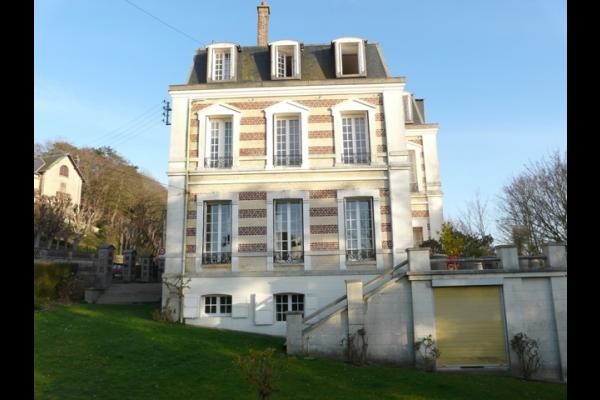 le studio est au dernier étage