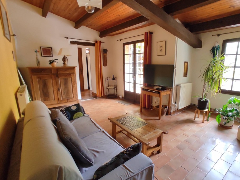 Le salon - Maison en pierres en Drôme Provençale