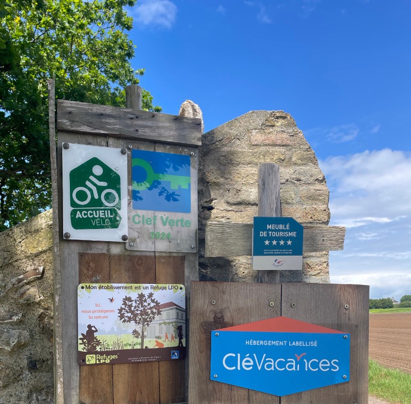 Les labels obtenus par Entre Mer & Campagne****