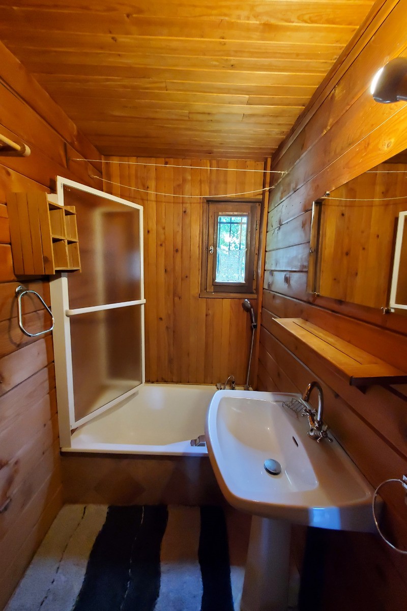 salle de bain niveau principal