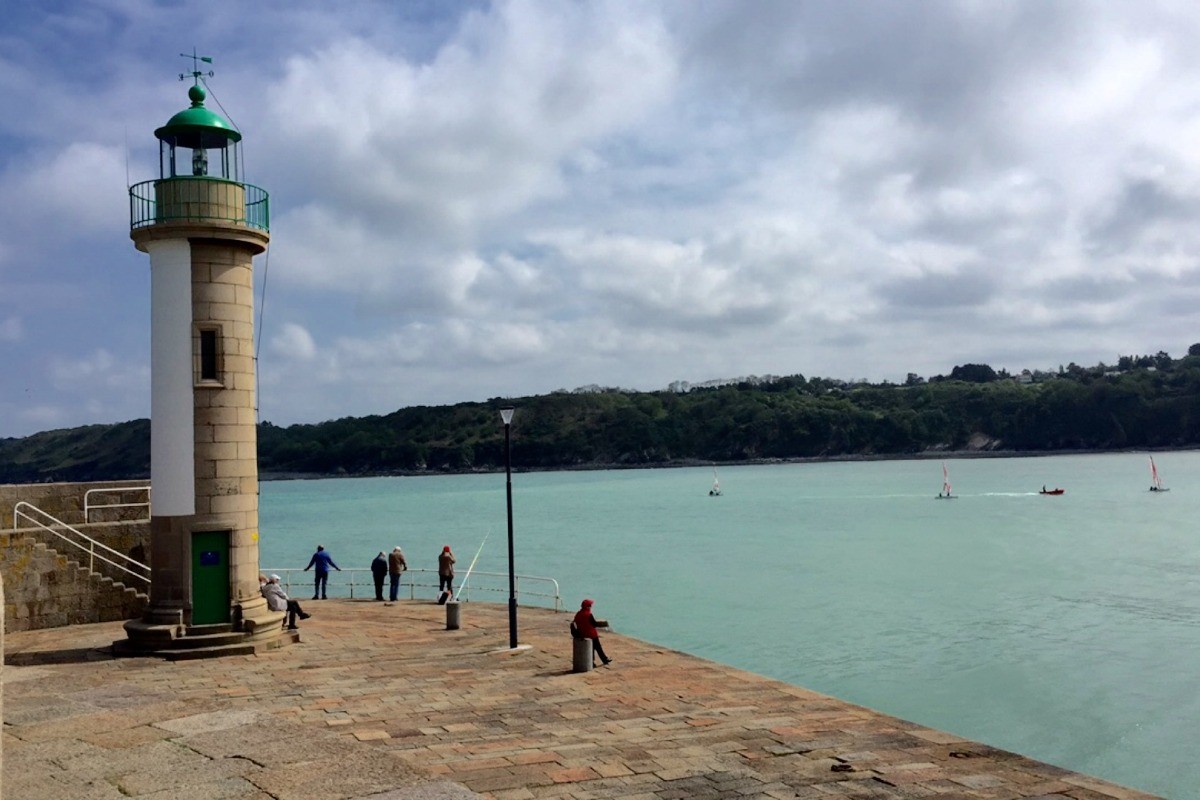 Phare de Binic vue de l appartement
