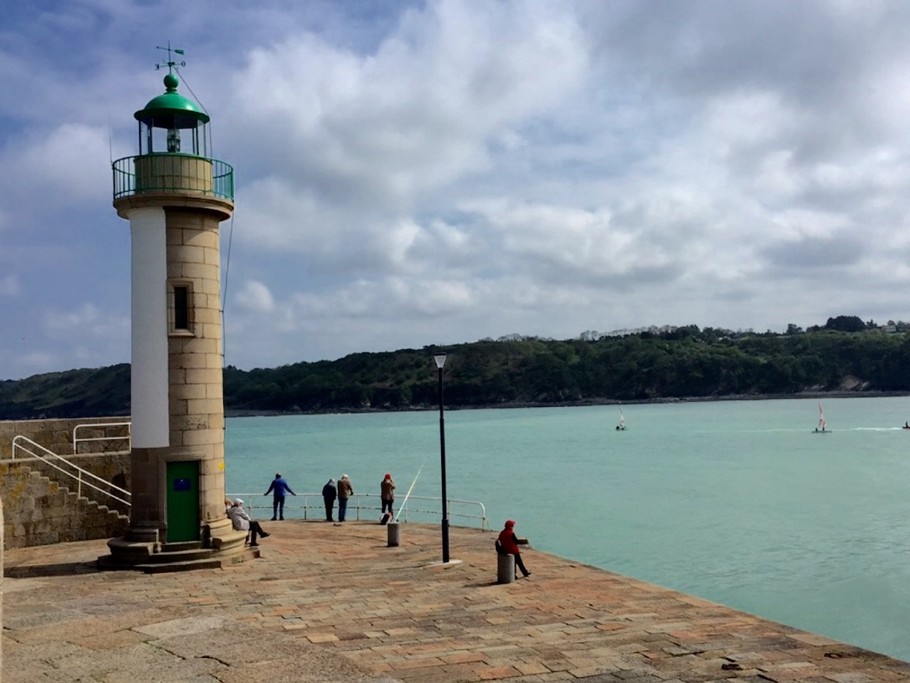 Phare de Binic vue de l appartement