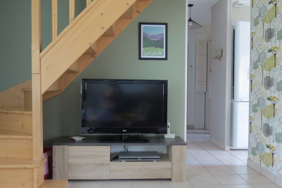 TV lecteur DVD, chaine Hifi, connexion wifi