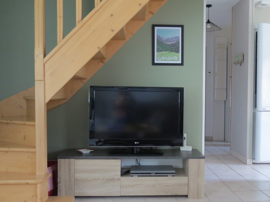 TV lecteur DVD, chaine Hifi, connexion wifi