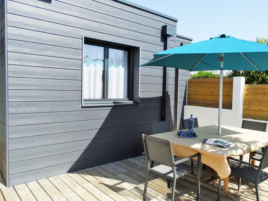 Terrasse sur l'avant pour les repas