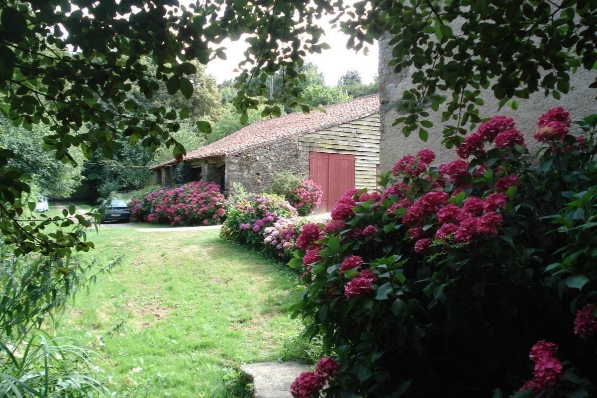 Accès piétons village