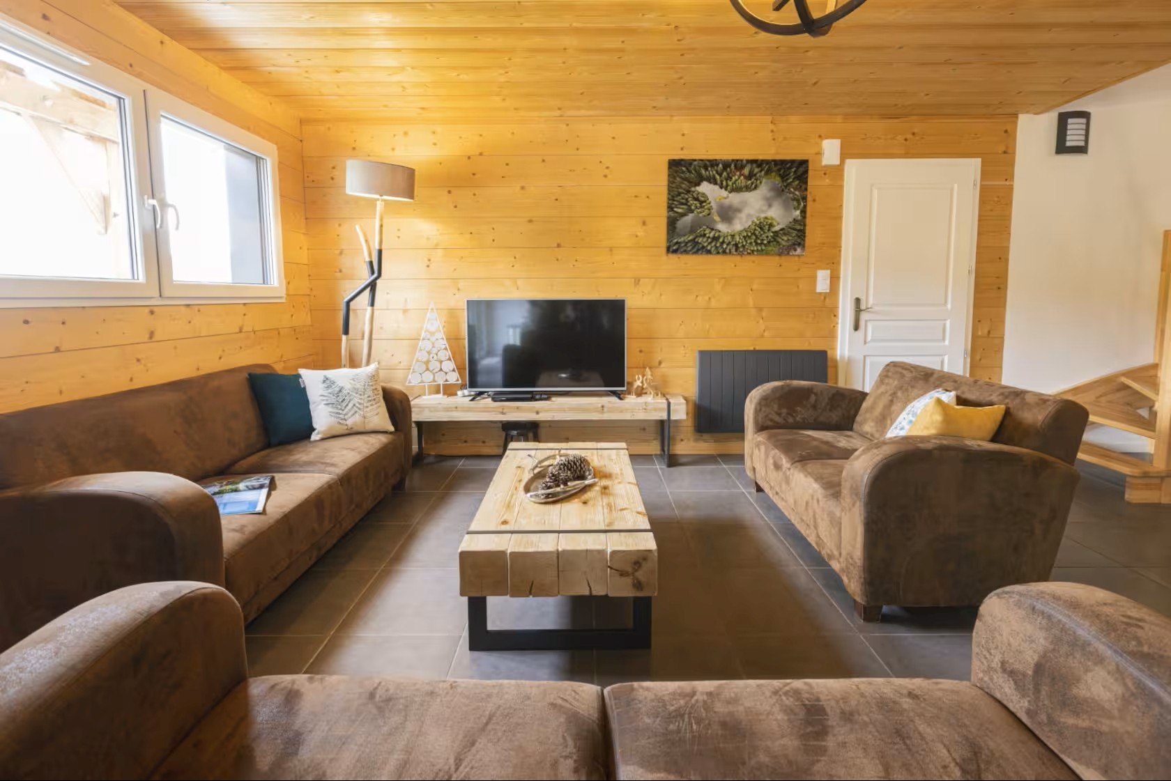 Living room – Chalet Emma, with views of Gérardmer and its lake