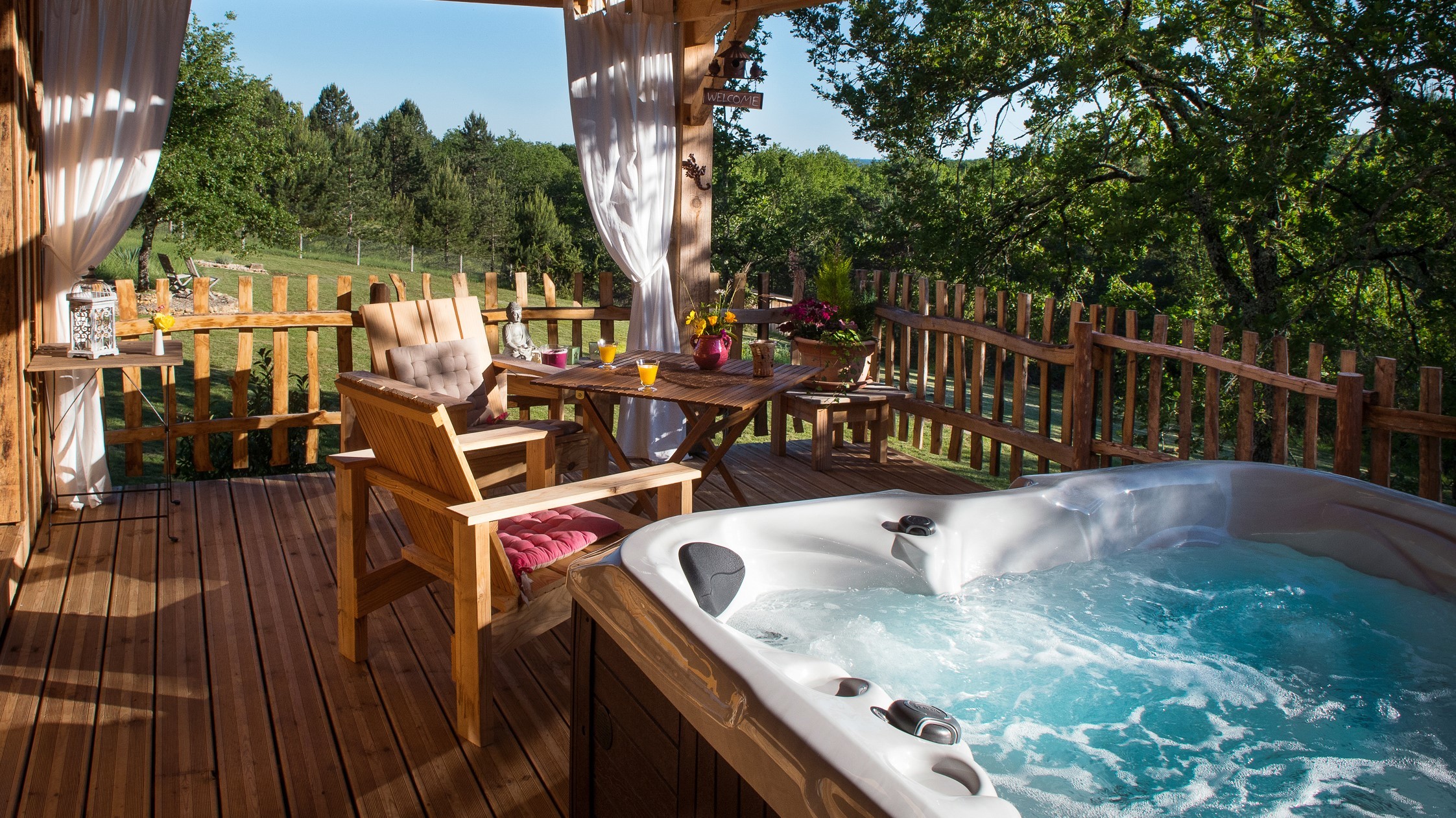 Spa La Cabane Epicéa Le Lion d'Or Mauzac et Grand Castang 24150 Dordogne Clévacances