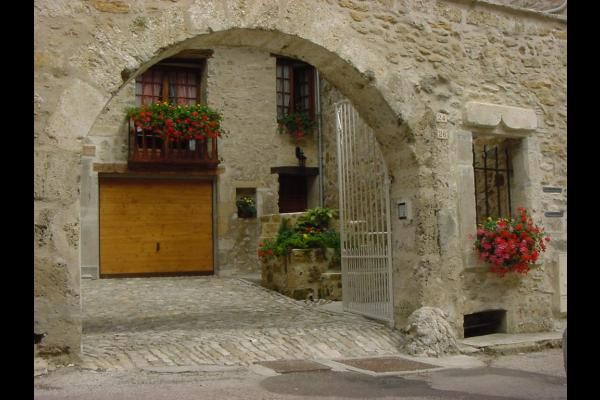 Entrée principale de  la propriété