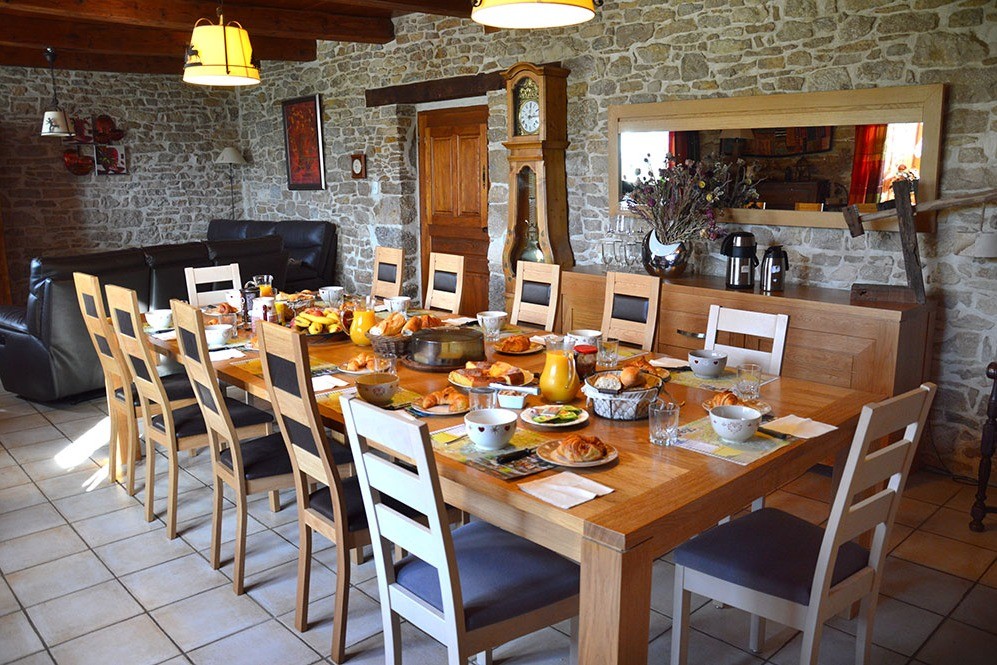 Profitez de la table d'hôte