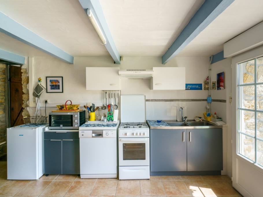 Seconde cuisine dans l'arrière cuisine