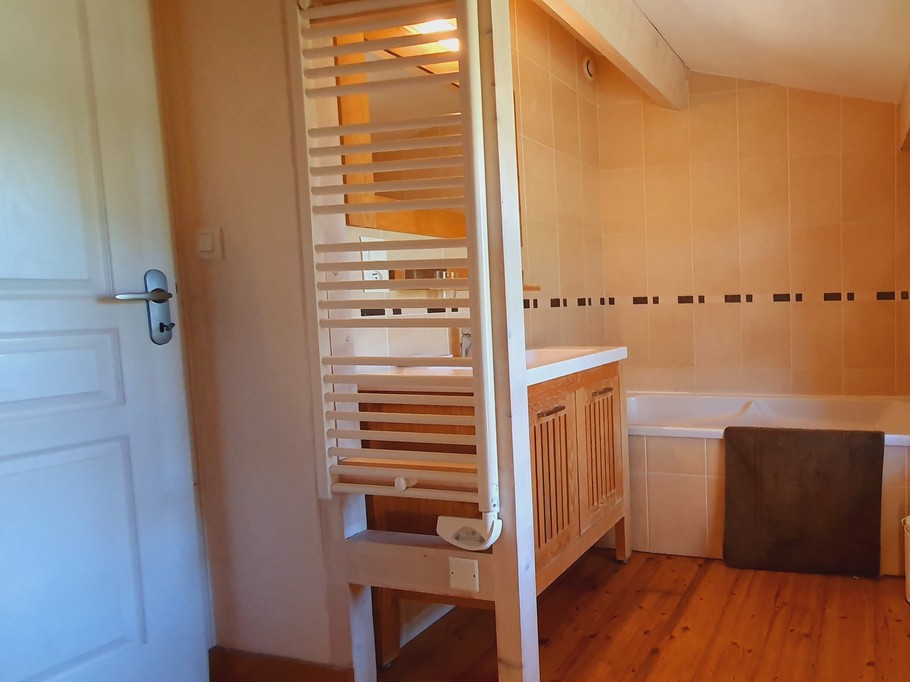 baignoire chambre lit doucle