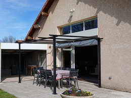 Gîte "Aupredubois", Saint Ours les Roches, Puy de Dôme, Extérieur
