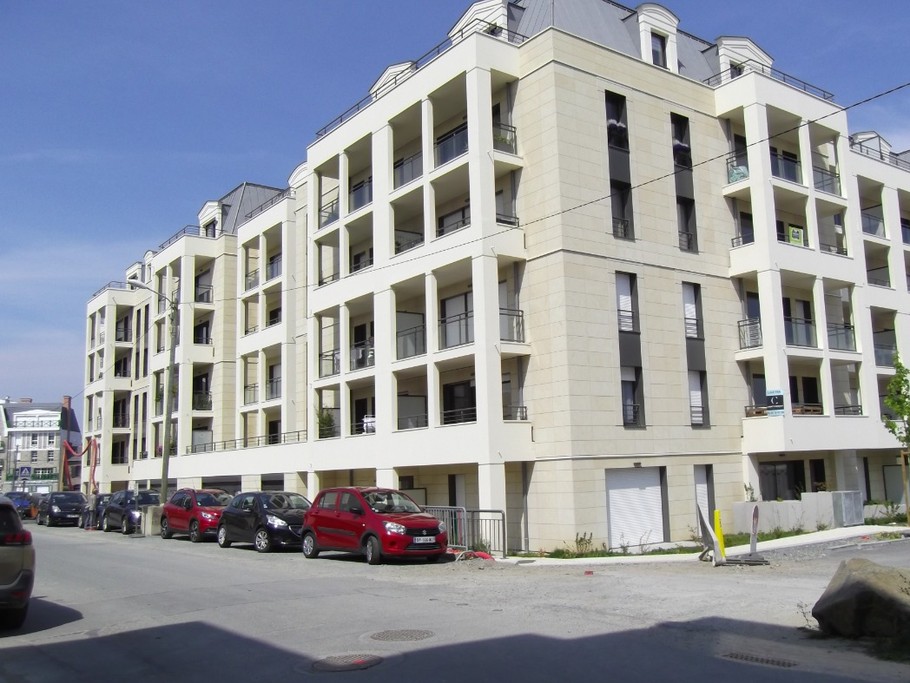 Situation 3e étage immeuble sans vis à vis