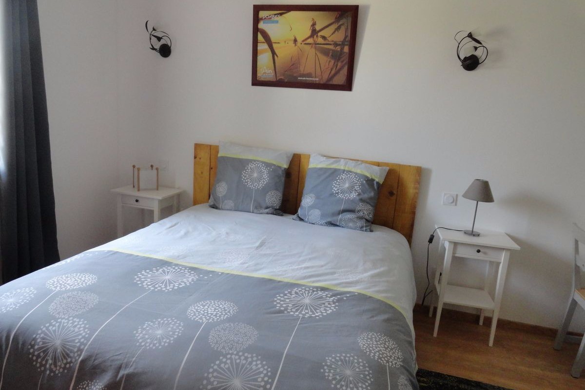 Ferme Passion - Chambre Dombes - Lit 160x200
