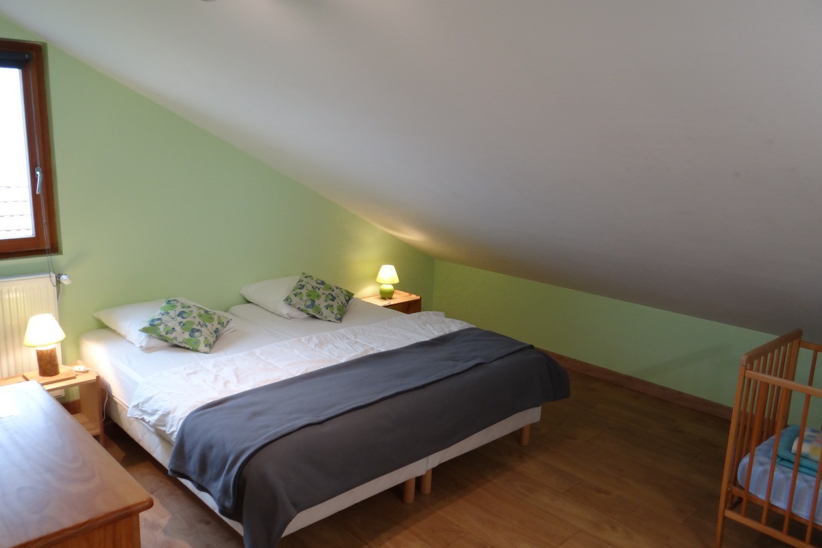 la 3ème chambre (printemps) à l'étage- Vosges