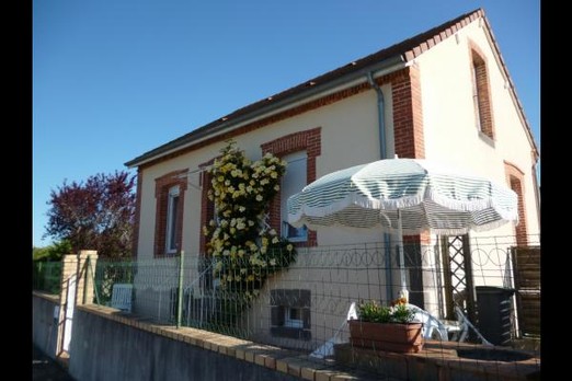 Location de vacances idéale cures Maison indépendante dans quartier agréable et tranquille d'Evaux les Bains, station thermale du Limousin en Creuse