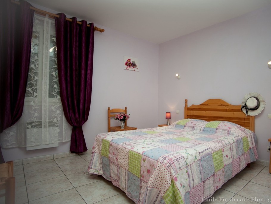 Chambre rez-de-chaussée