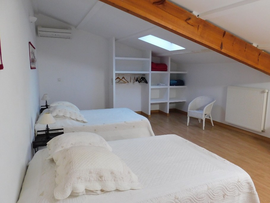 Photo n° 16 de la location