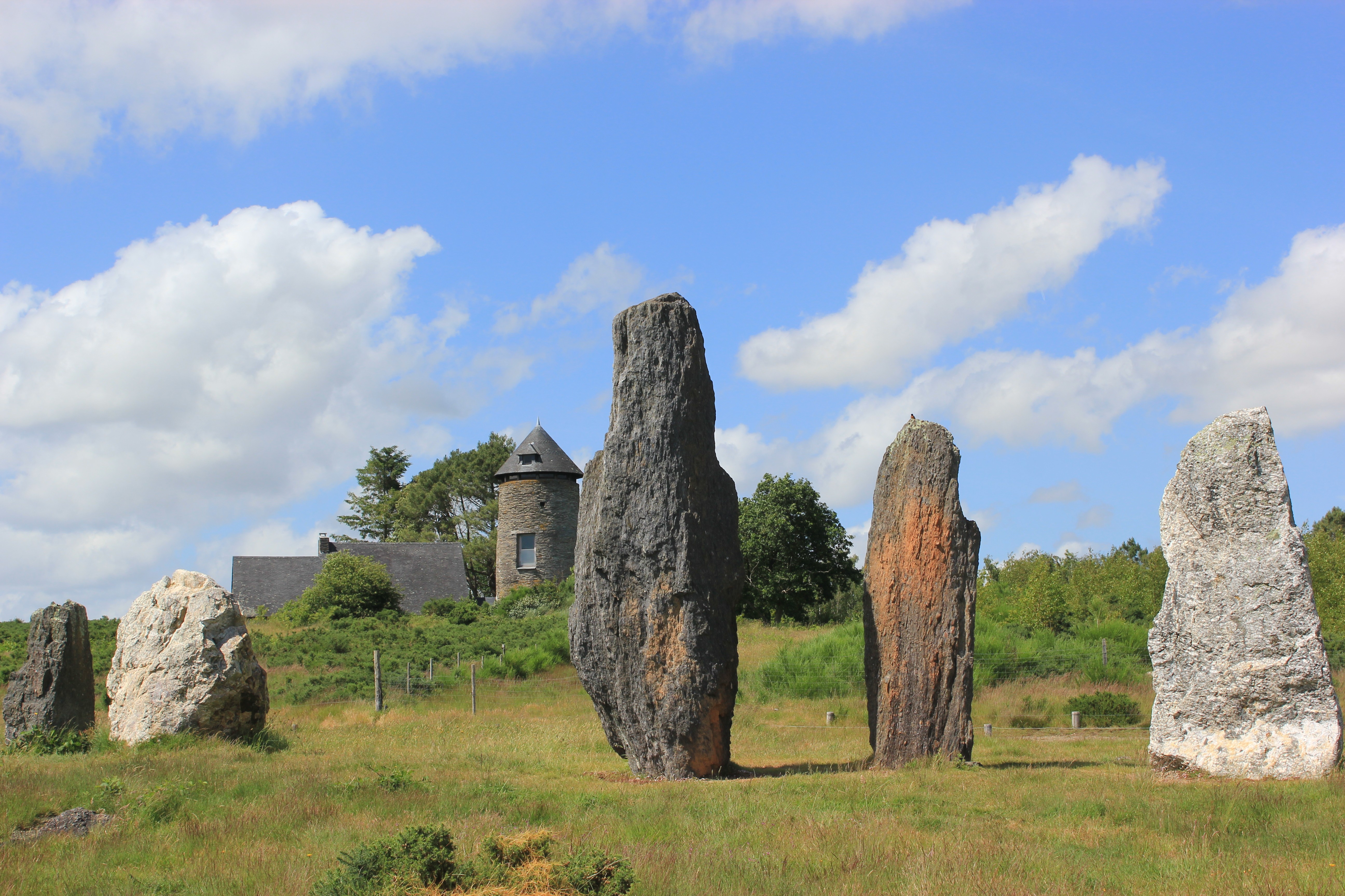 Les Landes de Cojoux, Site Mégalithique à Saint-Just