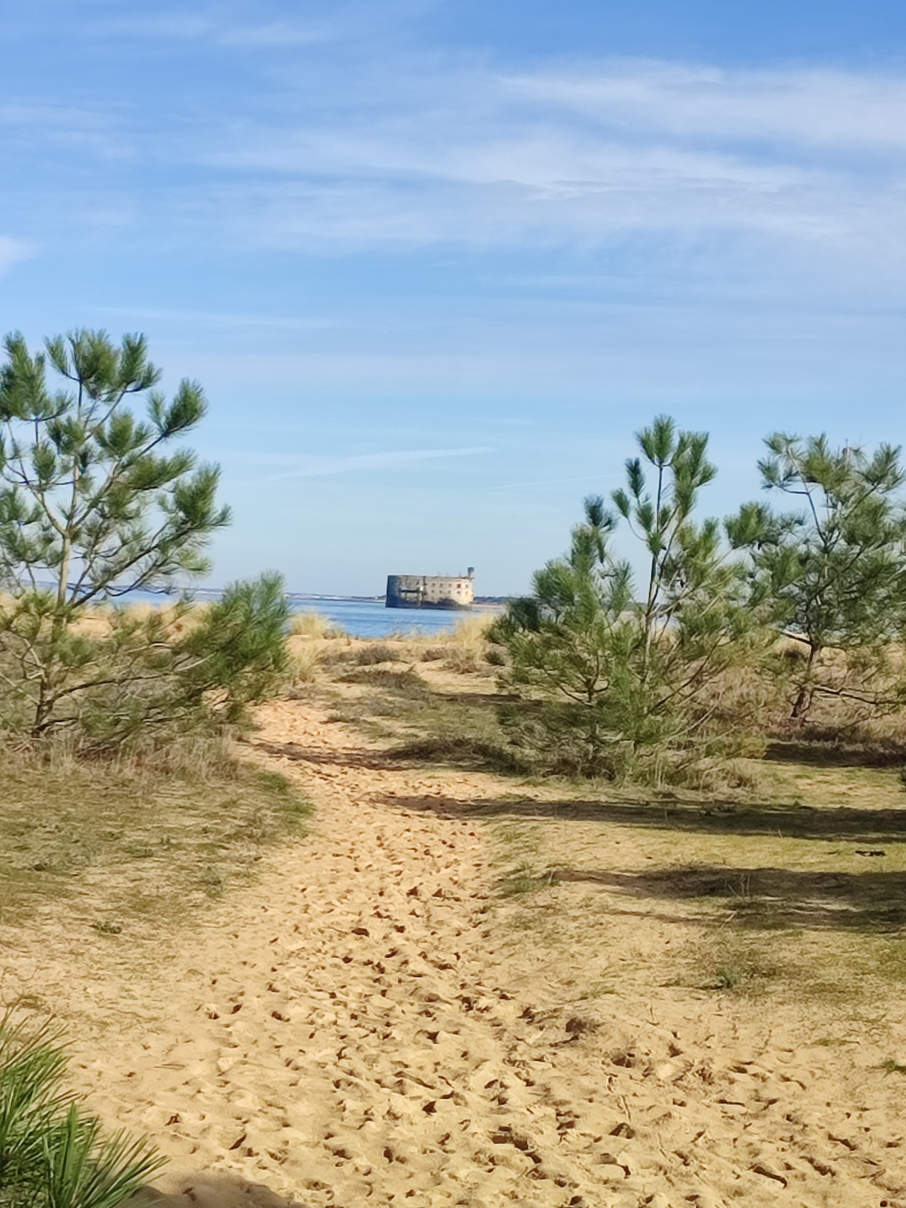 Photo n° 37 of the location