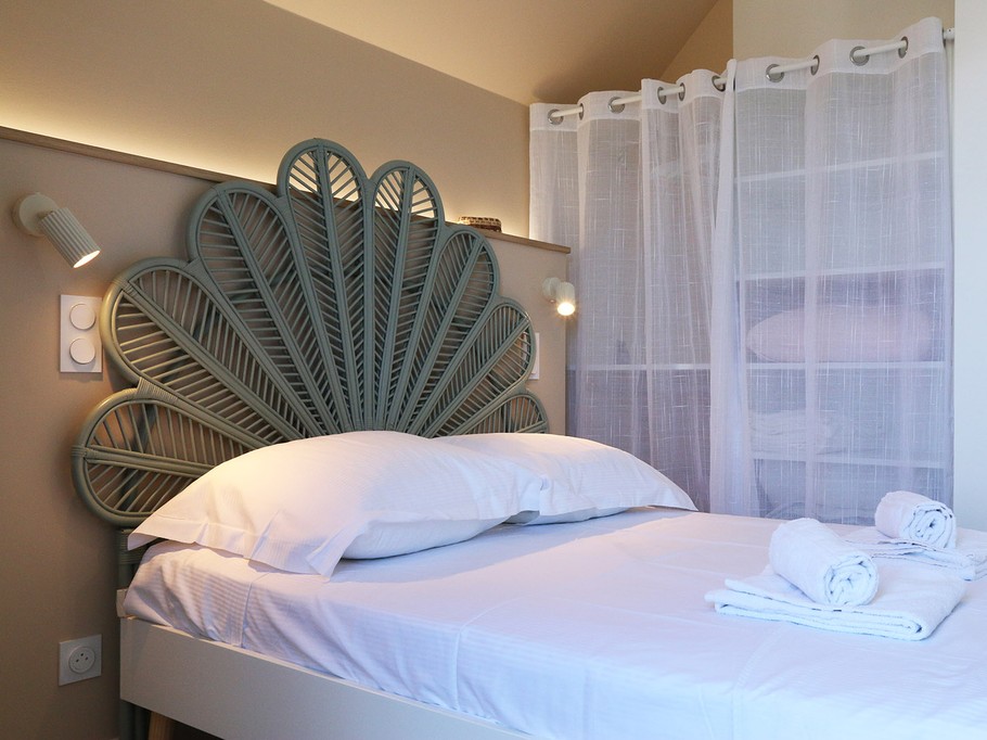 Chambre lit double 140*190 accès balcon vue mer