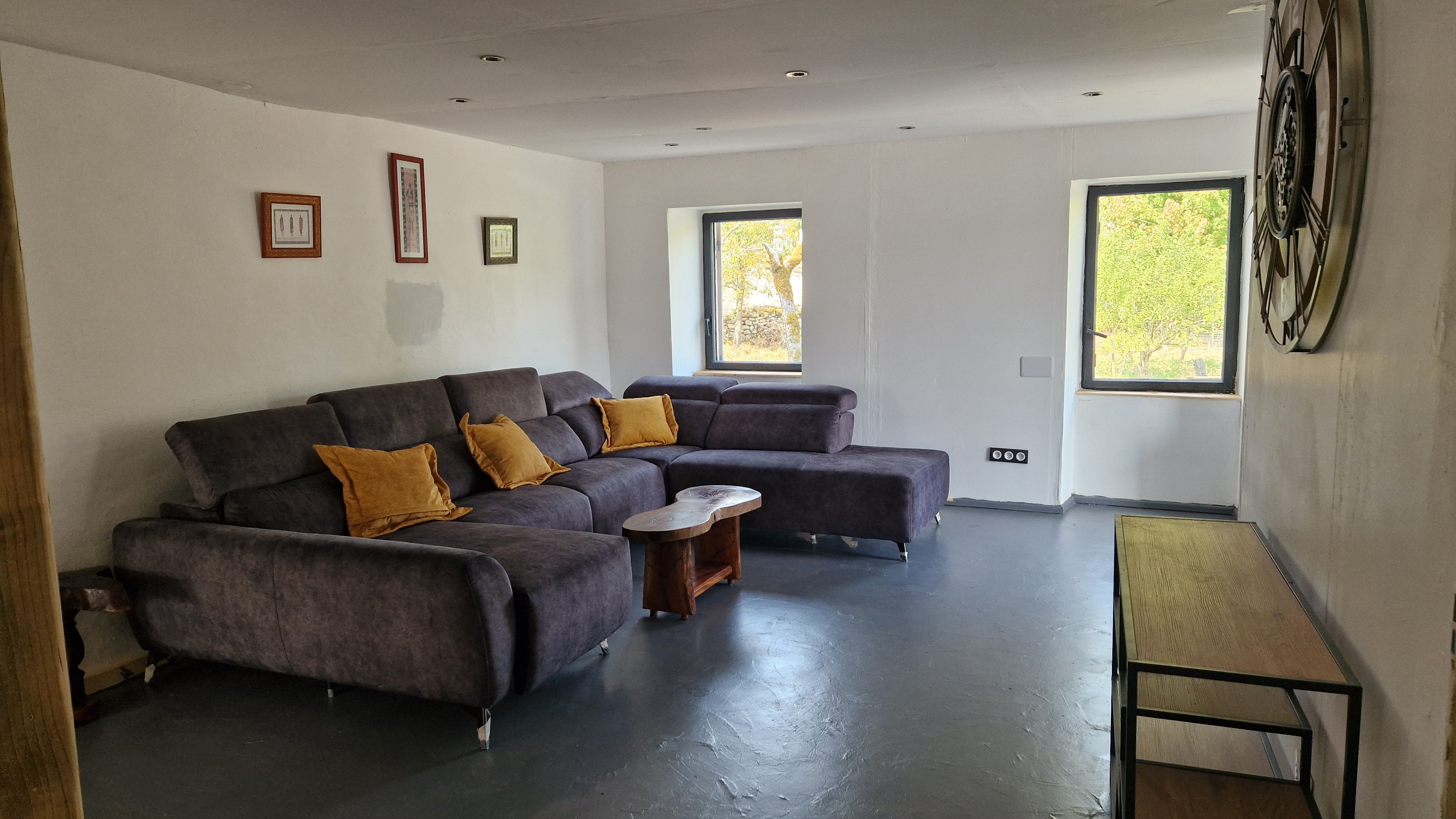 Le grand salon - Gîte Ukhutula , Vollore-Montagne , Puy-de-Dôme , Auvergne