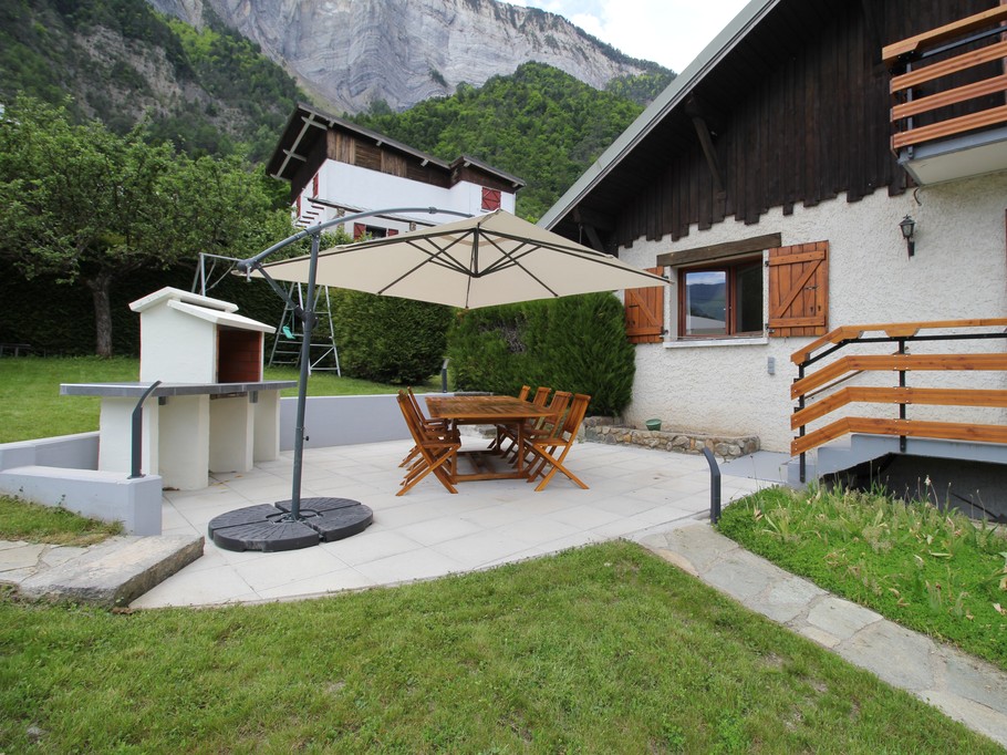 La terrasse du chalet "Les Aubarettes"