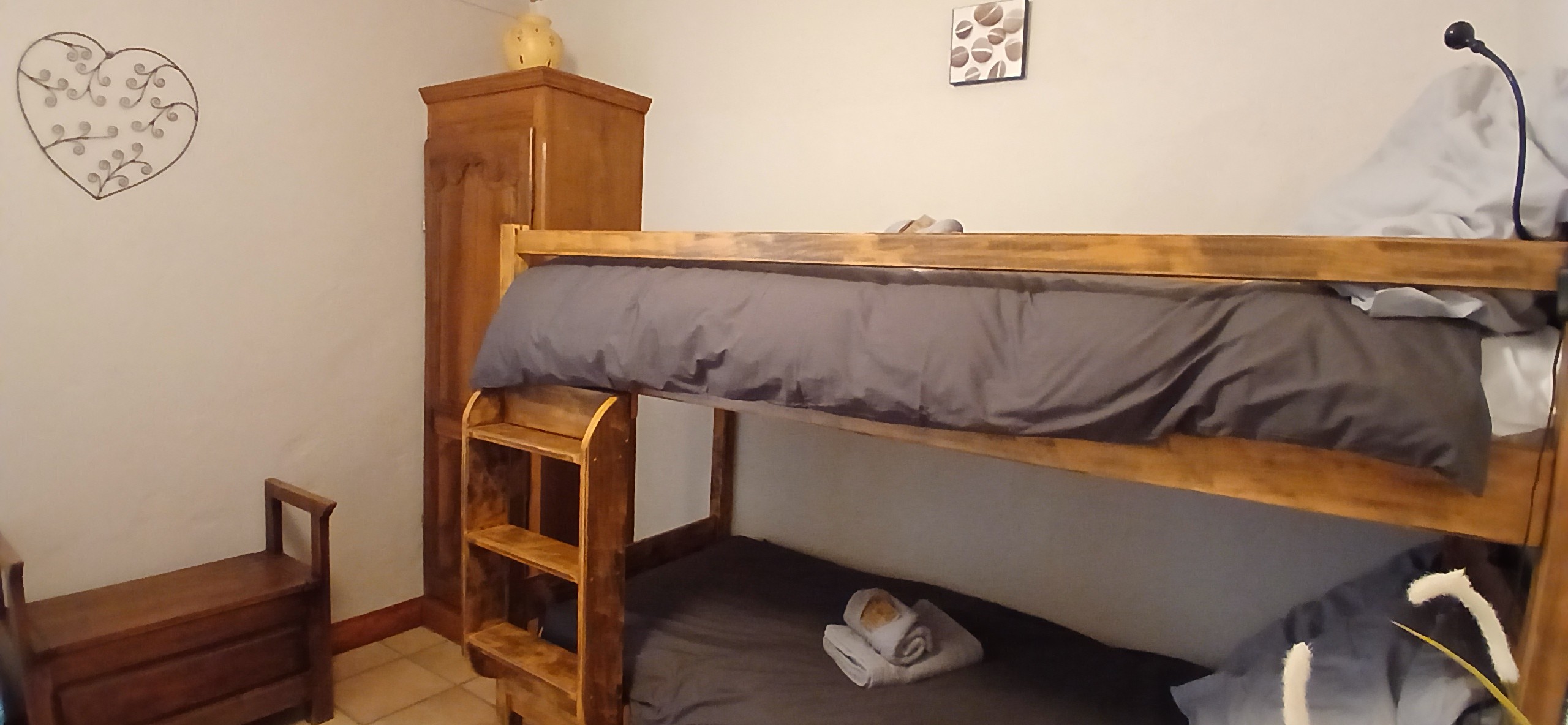 Gîte "Pic de Cluzel" : Bedroom 2