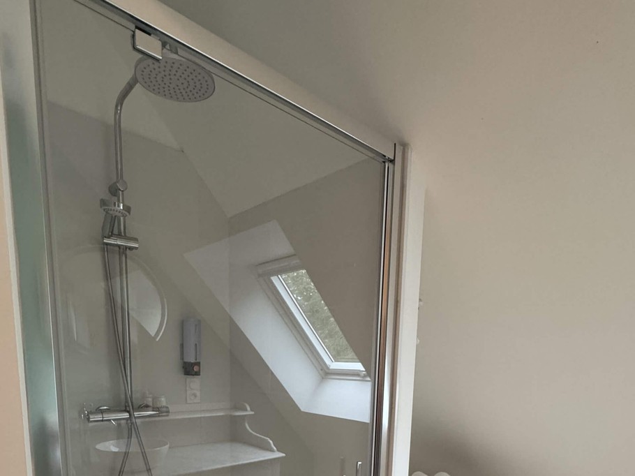 Salle de bain parentale La Halte