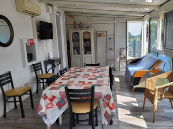 SALLE DE VIE