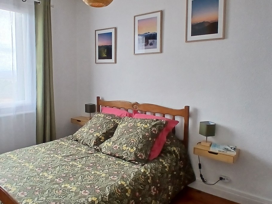 "Les Châtaigniers" in Orcines, Puy-de-Dôme: Bedroom 1 (140 bed)