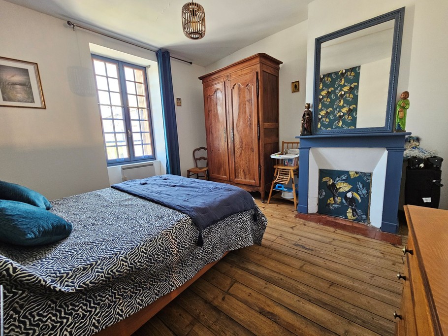 La Boutique d'Yvonne, location pour 4 personnes, près de Confolens, Vienne