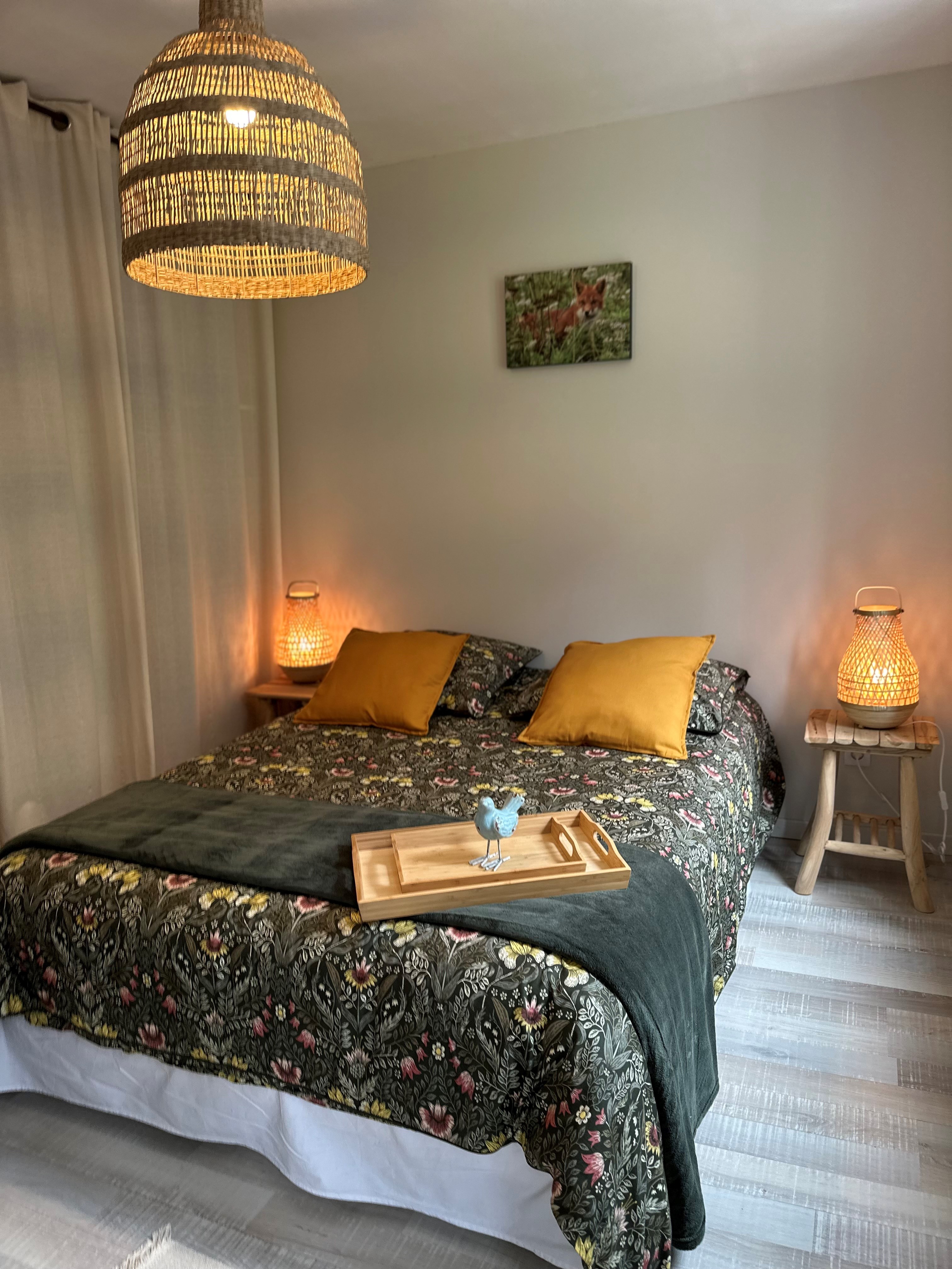 Chambre1 avec lit double 140 1er étage