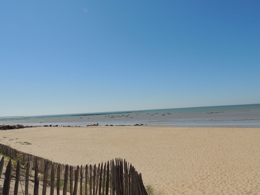 Accès à la plage
