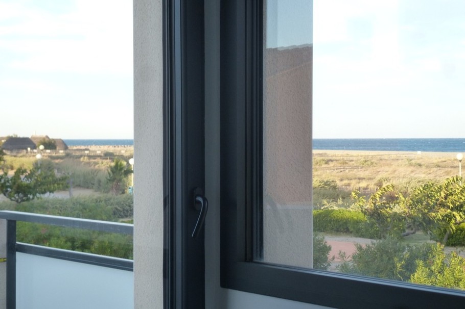 CHAMBRE 1 superbe vue sur mer et plage