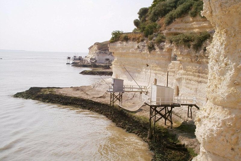 Les falaises de Meschers sur Gironde