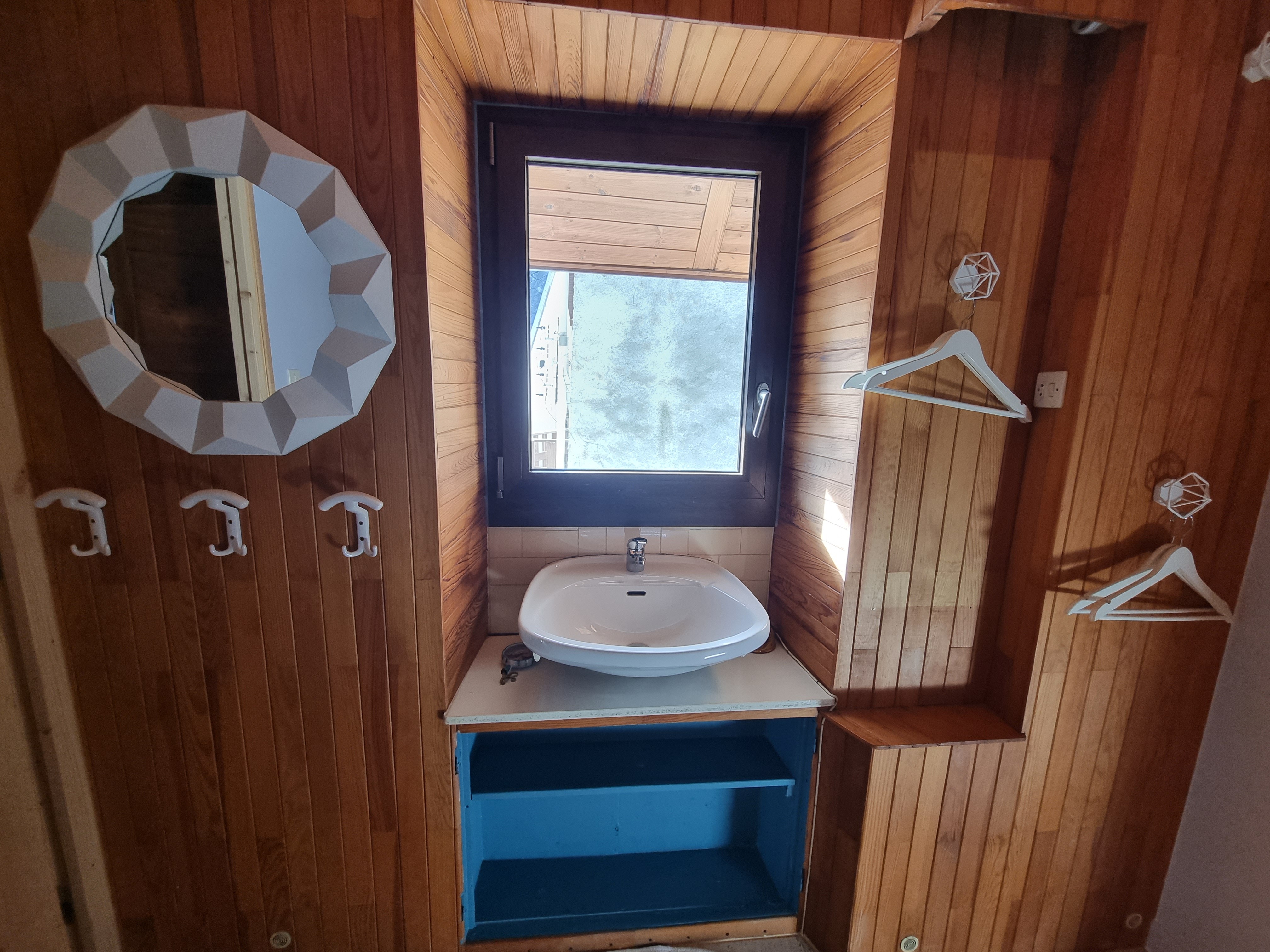 coin lavabo étage