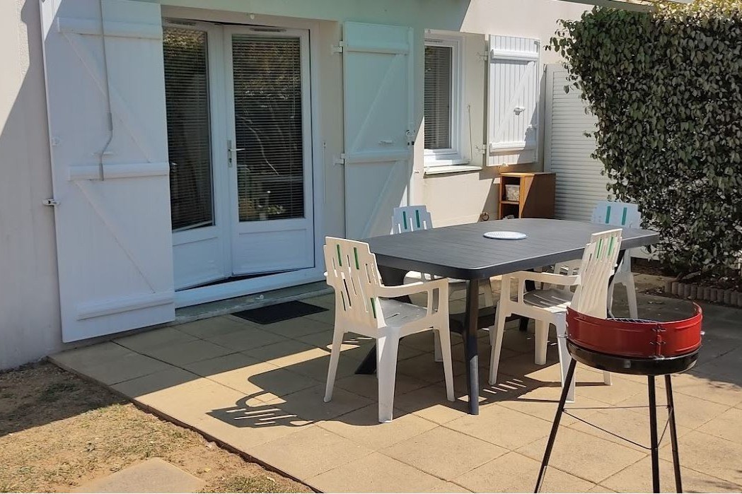 Maison dans résidence avec terrasse et jardin clos