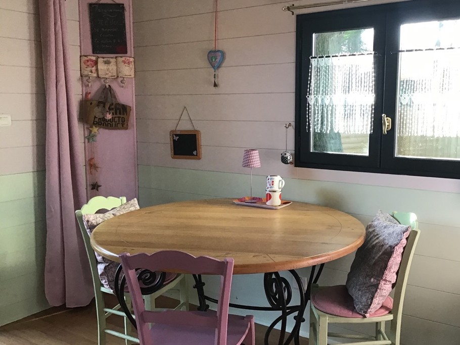 Tout le confort pour votre séjourLa roulotte «  la bohème de cocagne »