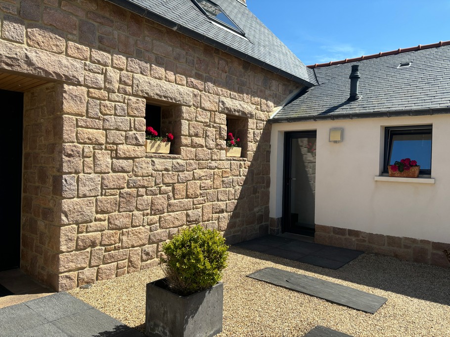 Porte d entrée à droite pour étage