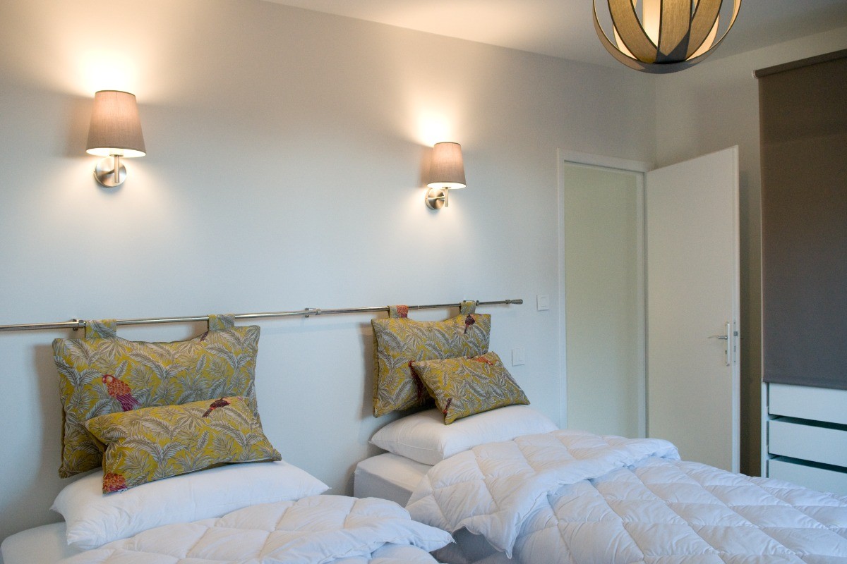 Chambre à coucher 2