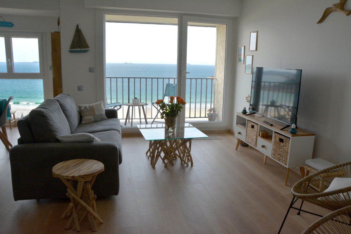 salon avec vue mer