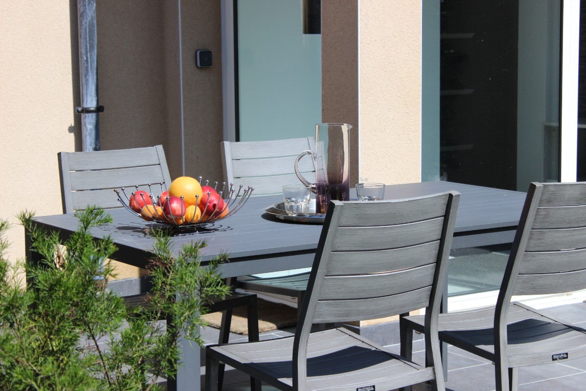 La table de jardin pour 4 convives