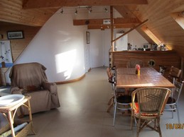 La table repas , acces direct a la cuisine