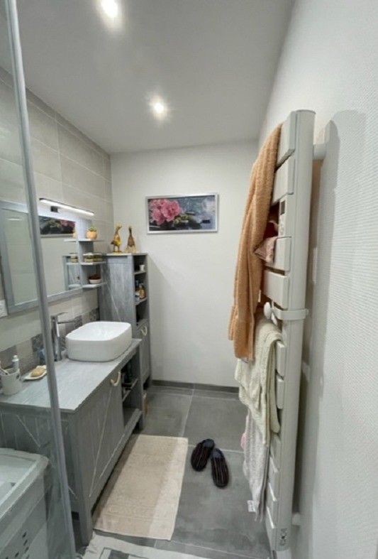 Salle d'eau douche à l'italienne