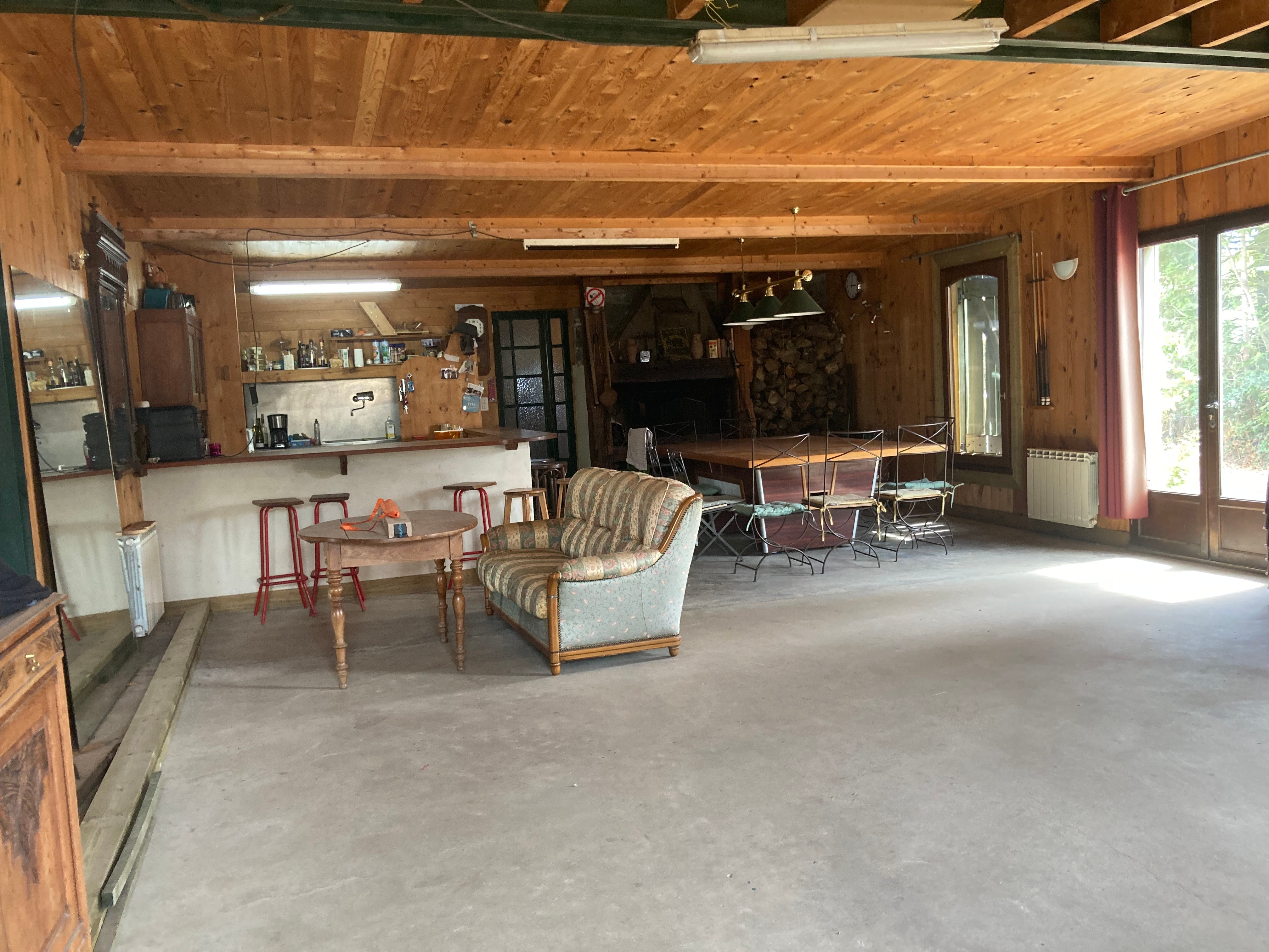 espace repas et détente