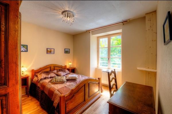 chambre lit de 140 pour 2 personnes